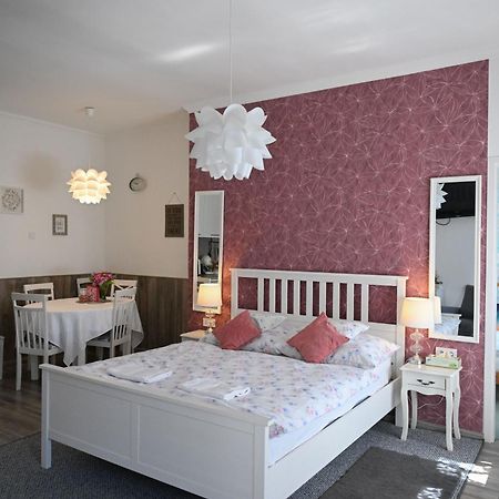 Foglal-Lak Apartman Eger Exterior foto