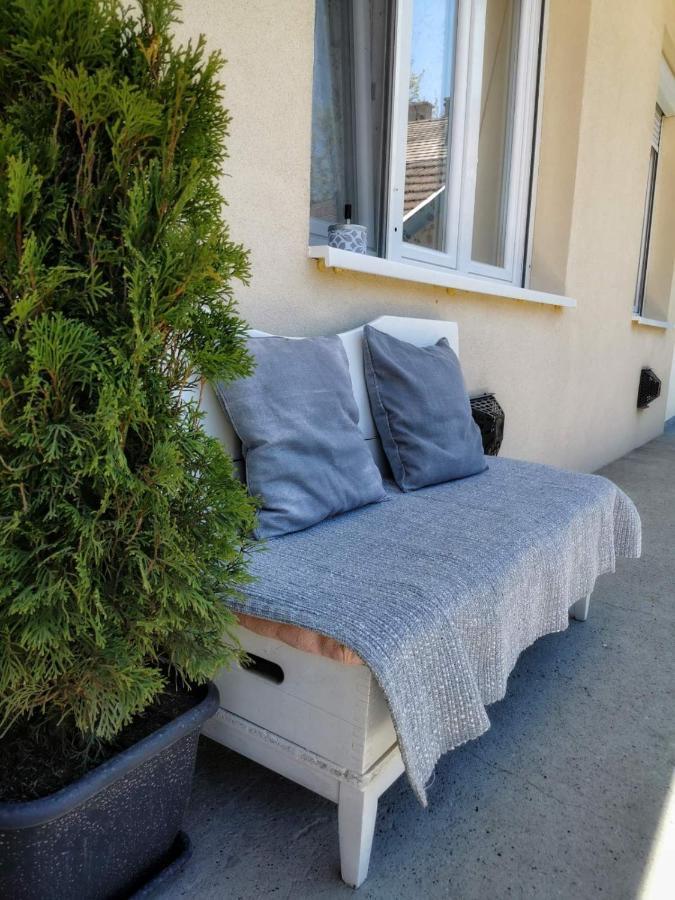 Foglal-Lak Apartman Eger Exterior foto